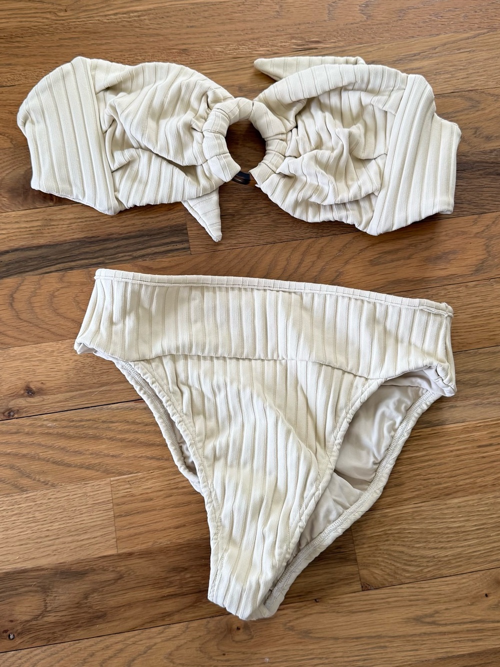 Montce Cream Wide Ribbed - Tori Bandeau Top & Tamarindo Bikini Bottom Set